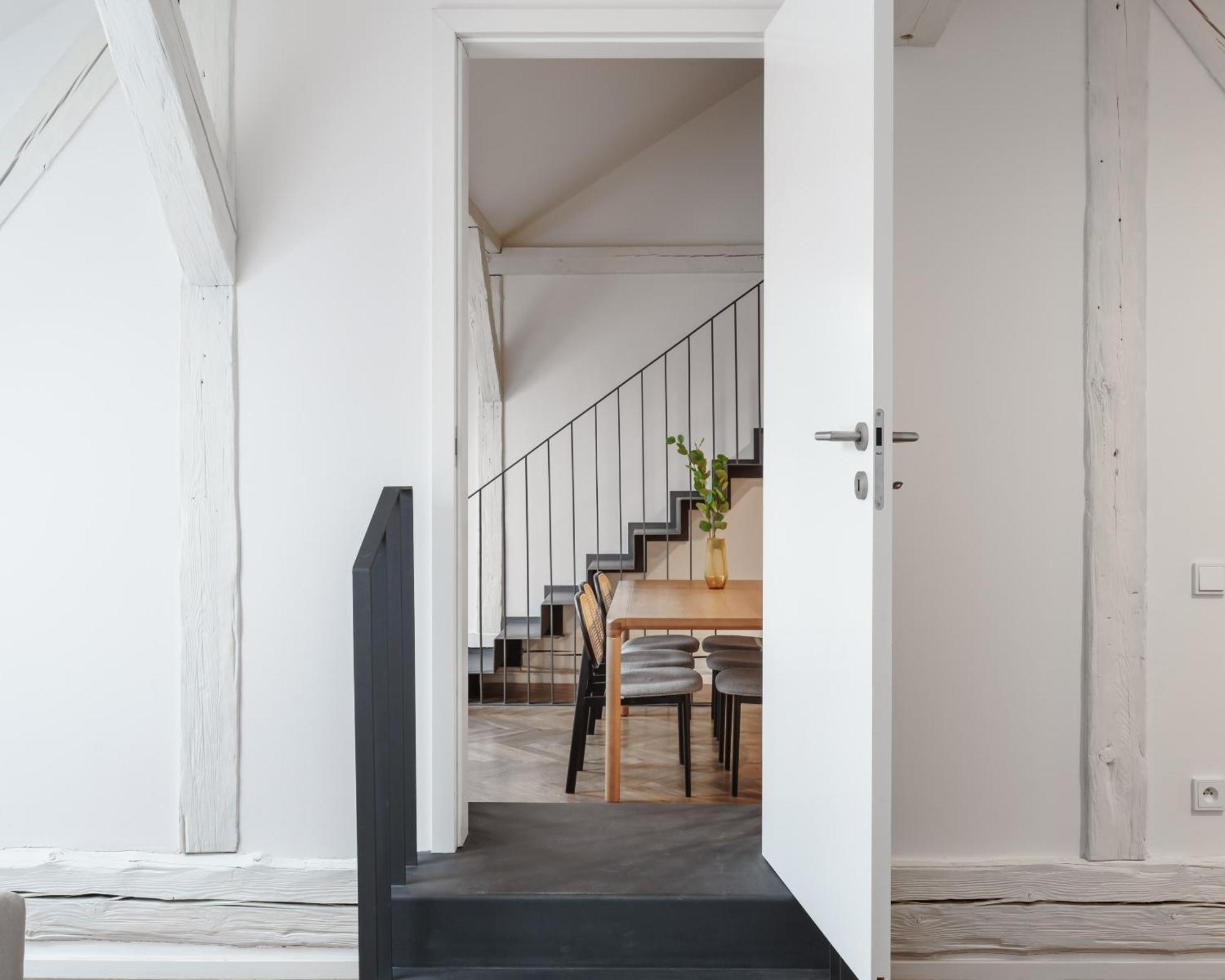 Limehome Halkova 4* Praha