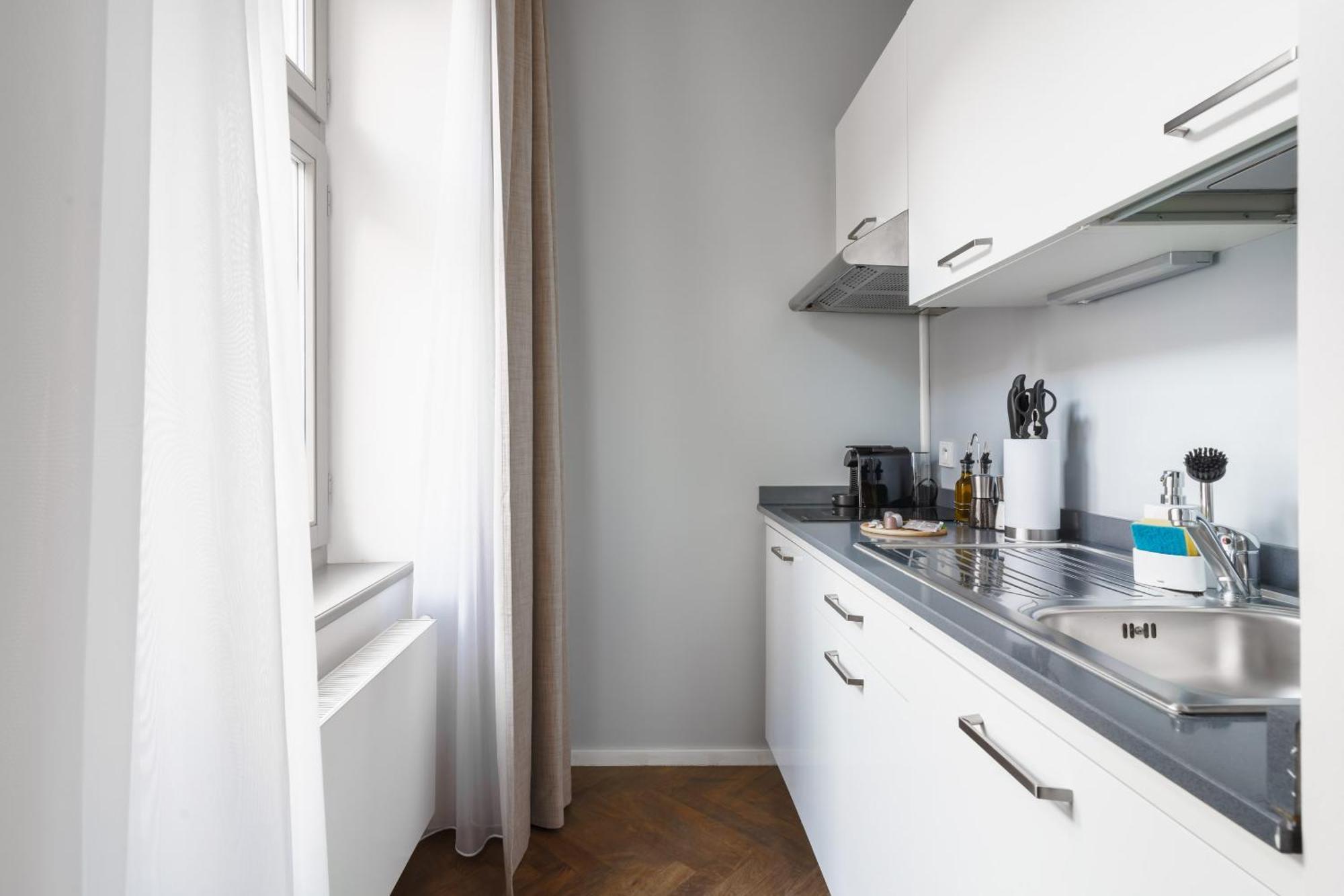 Limehome Halkova Praha
